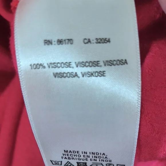 Maeve Red 3/4 Sleeve Pleated Tunic - Picture 4 of 6